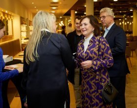 Lucie Urválková, místopředsedkyně představenstva a finanční ředitelka UNIQA Group (89)